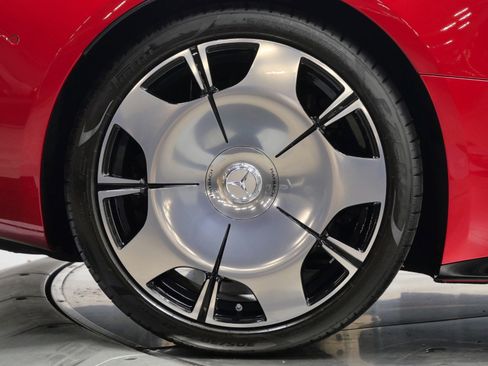 Used 2026 Mercedes-Benz Maybach SL 680 image 43