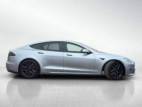 Used 2025 Tesla Model S AWD/4WD image 3