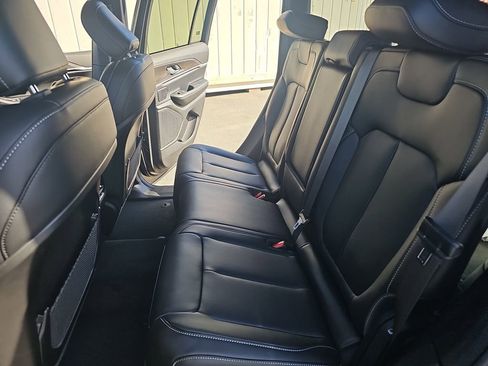 New 2026 Jeep Grand Cherokee Limited AWD/4WD image 14