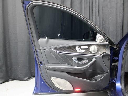 Used 2021 Mercedes-Benz E 63 AMG S image 25