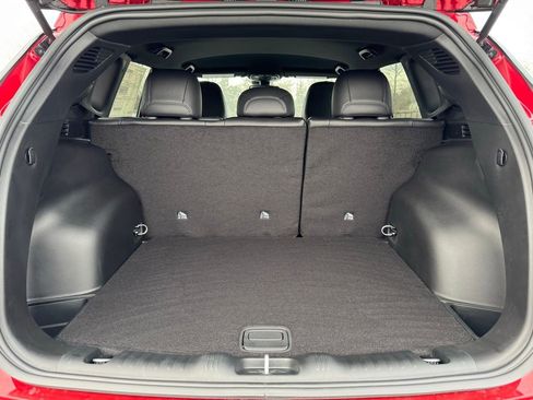 New 2026 Jeep Compass Latitude image 28