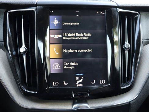 Used 2018 Volvo XC60 T6 Inscription w/ Convenience Package AWD/4WD image 16