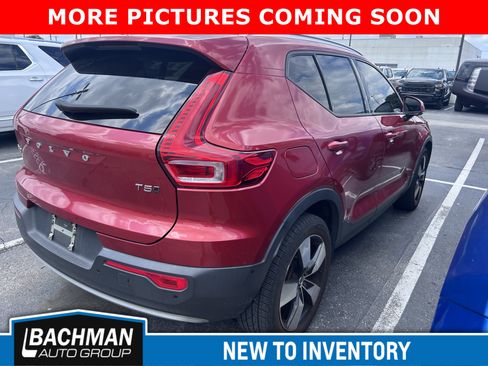 Used 2019 Volvo XC40 T5 Momentum AWD/4WD image 8