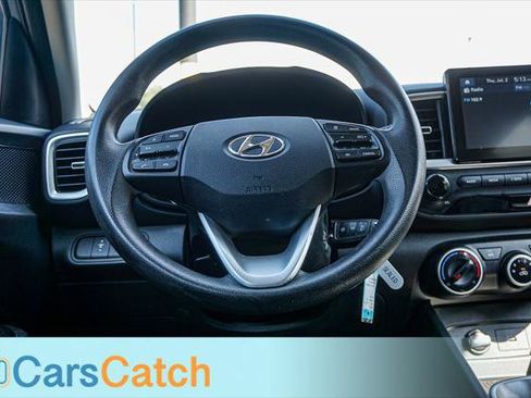 Used 2021 Hyundai Venue SE FWD image 20