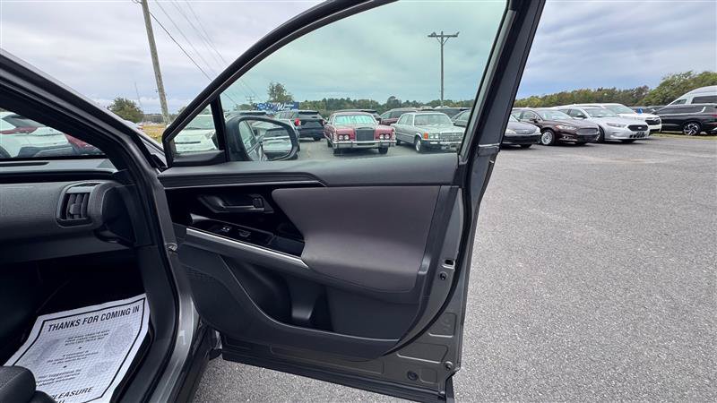 Used 2023 Subaru Solterra AWD image 40