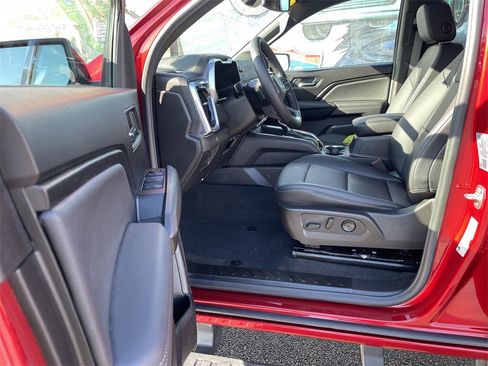 Used 2025 GMC Canyon Elevation w/ Convenience Package image 14