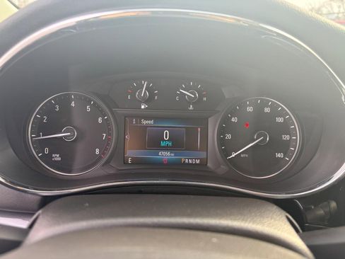 Used 2022 Buick Encore Preferred w/ Safety Package image 17