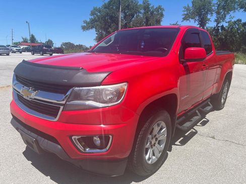 Used 2015 Chevrolet Colorado LT w/ LT Convenience Package AWD/4WD image 1