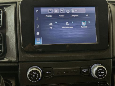 Used 2023 RAM ProMaster 2500 FWD image 23