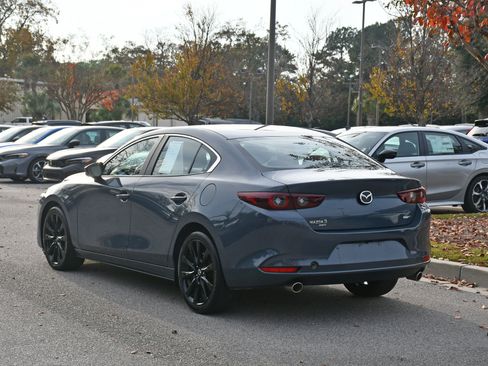 Used 2024 MAZDA MAZDA3 s image 3