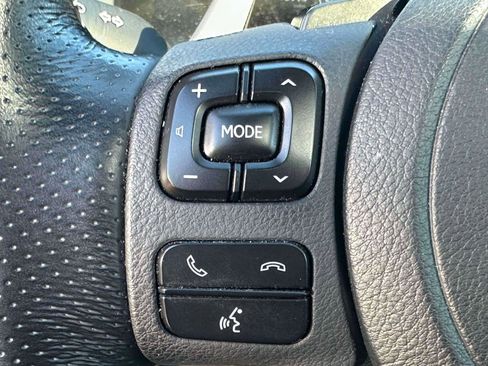 Used 2023 Lexus IS 350 F Sport image 21