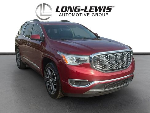 Used 2019 GMC Acadia Denali w/ Technology Package AWD/4WD image 10