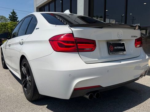 Used 2017 BMW 330e RWD image 8