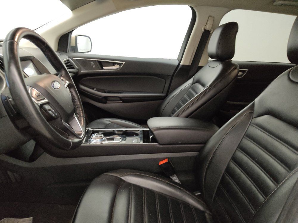 Used 2020 Ford Edge SEL w/ Convenience Package AWD/4WD image 17