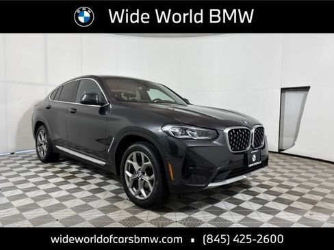 Used 2024 BMW X4 xDrive30i w/ Premium Package AWD/4WD image 1
