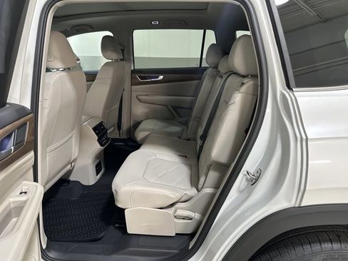 New 2026 Volkswagen Atlas SE image 22