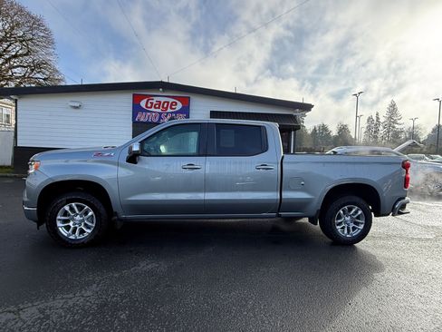 Used 2025 Chevrolet Silverado 1500 LT w/ Z71 Off-Road Package AWD/4WD image 4
