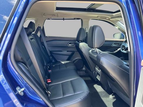 Used 2021 Nissan Rogue SL w/ Premium Package AWD/4WD image 14