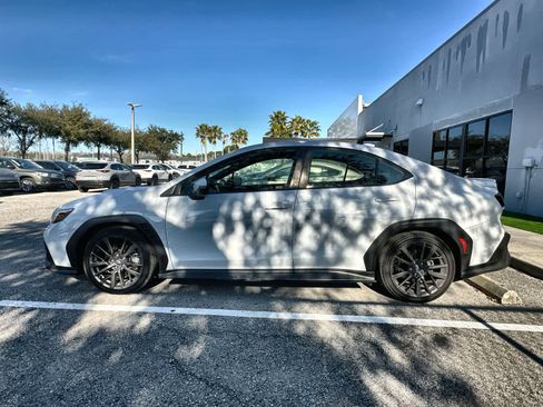 Used 2022 Subaru WRX Limited image 5