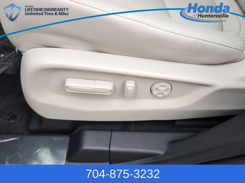 New 2026 Honda Odyssey EX-L image 23