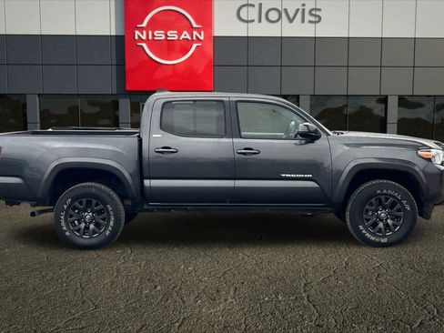 Used 2023 Toyota Tacoma SR5 image 9