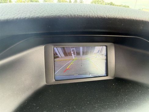 Used 2016 Ford Focus SE FWD image 6