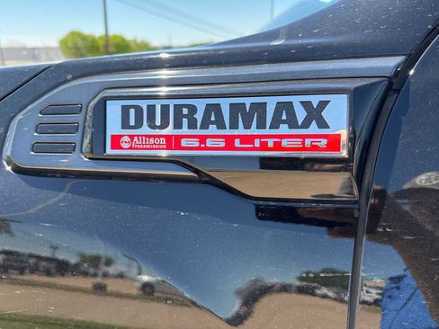 Used 2024 GMC Sierra 2500 AT4 w/ Technology Package image 14