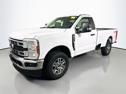 New 2025 Ford F350 XLT w/ FX4 Off-Road Package