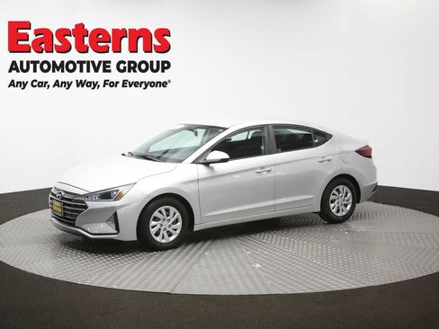 Used 2019 Hyundai Elantra SE w/ Cargo Package FWD image 56