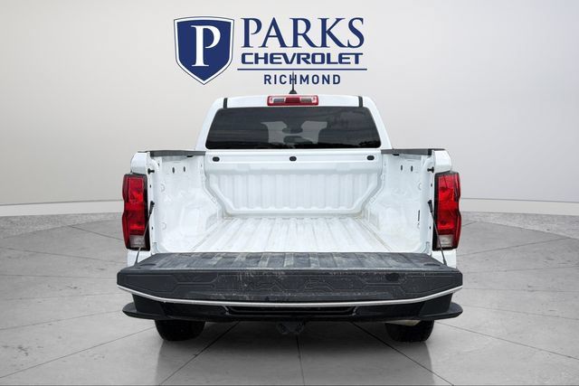 Used 2023 Chevrolet Colorado W/T RWD image 24