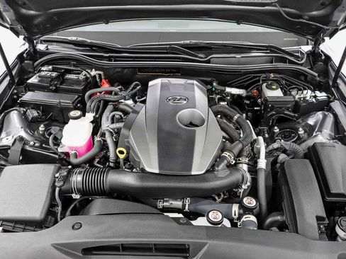 Used 2023 Lexus IS 300 w/ Comfort Package RWD image 28