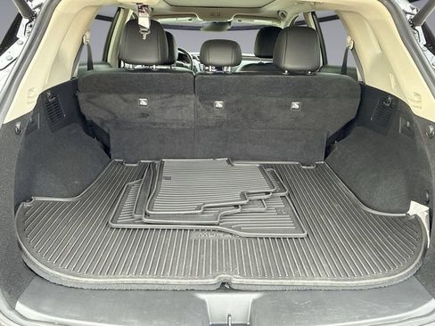 Used 2023 Nissan Murano Platinum w/ Cargo Package FWD image 13
