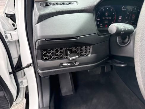 Used 2025 Honda Accord SE image 15