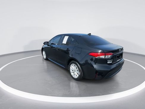 Used 2020 Toyota Corolla LE w/ LE Premium Package image 6