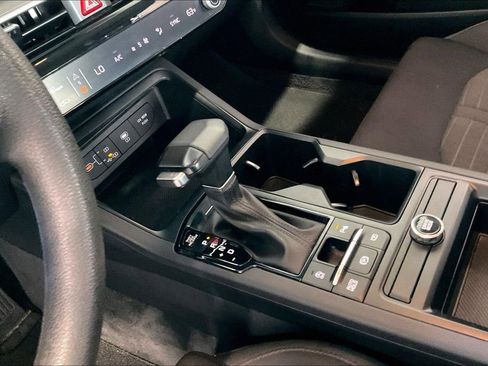 Used 2025 Kia K5 LXS FWD image 11