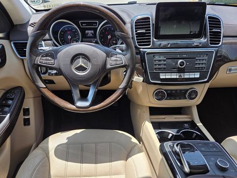 Used 2017 Mercedes-Benz GLS 450 4MATIC image 23