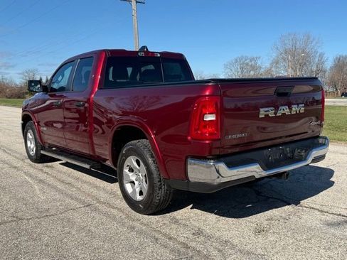 Used 2025 RAM 1500 Big Horn AWD/4WD image 11