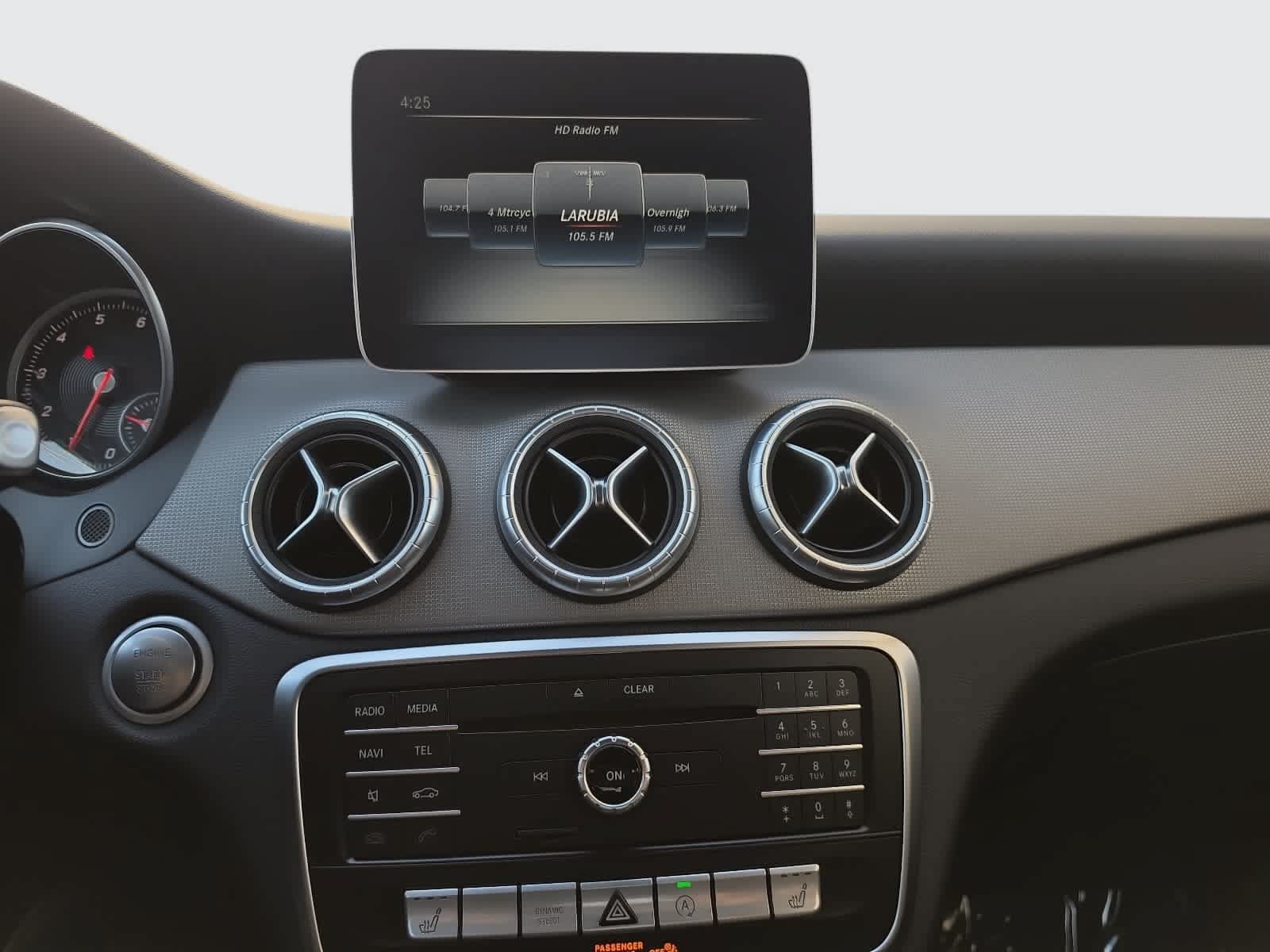 Used 2019 Mercedes-Benz CLA 250 image 18