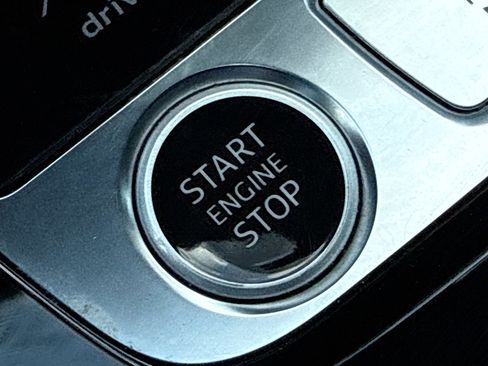 Used 2021 Audi Q7 3.0T Prestige w/ Prestige Package image 37