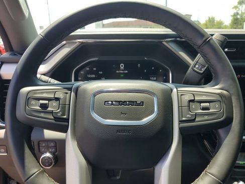 Used 2025 GMC Sierra 2500 Denali w/ Max Trailering Package AWD/4WD image 11
