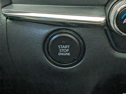 Used 2021 MAZDA CX-30 AWD 2.5 S w/ Premium Package image 22