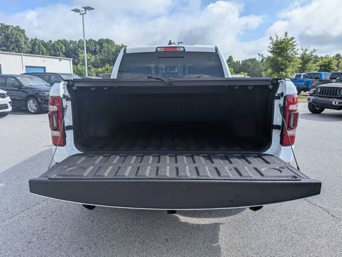 Used 2023 RAM 1500 Laramie AWD/4WD image 12