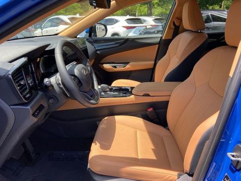 Certified 2025 Lexus NX 350 AWD w/ Accessory Package (2T) image 24
