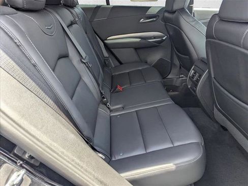 Used 2023 Cadillac XT4 Premium Luxury FWD image 19