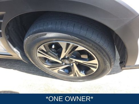 Used 2024 Subaru Crosstrek 2.0i Premium AWD/4WD image 3