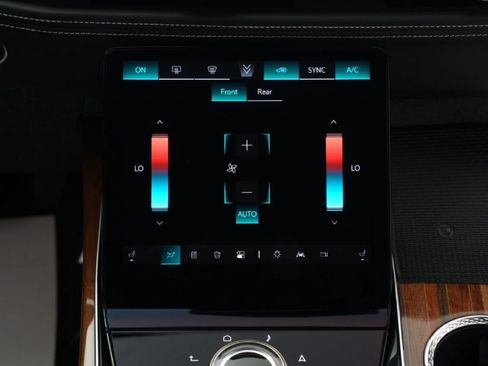 Used 2026 Cadillac Escalade Platinum Sport w/ LPO, ONYX Package AWD/4WD image 30