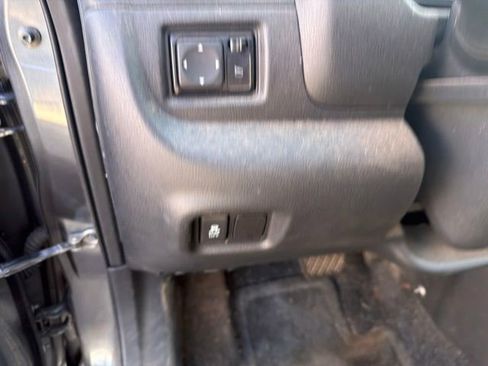 Used 2016 Nissan Versa Note S Plus FWD image 14