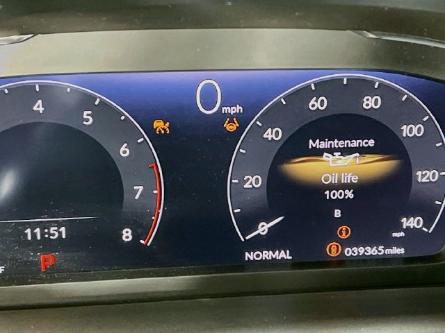 Used 2024 Honda Pilot Elite image 14