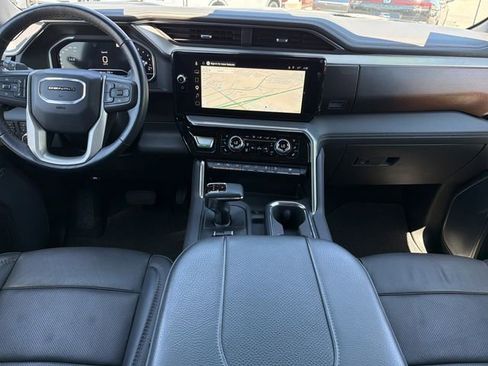 Used 2023 GMC Sierra 1500 Denali w/ Denali Reserve Package AWD/4WD image 9