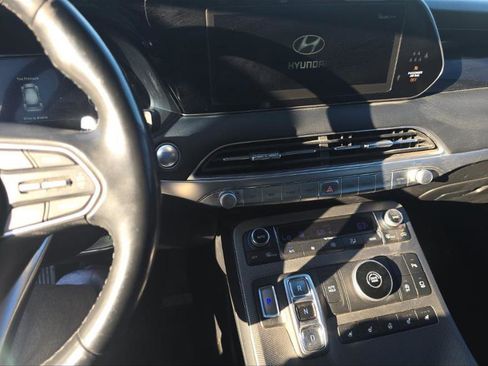 Used 2021 Hyundai Palisade Limited image 5